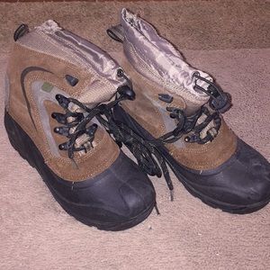 Rugged Outback Thermolite Winter Boots